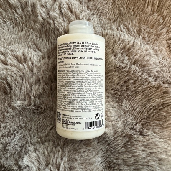 Olaplex no 5 bond maintenance conditioner - Picture 3 of 3